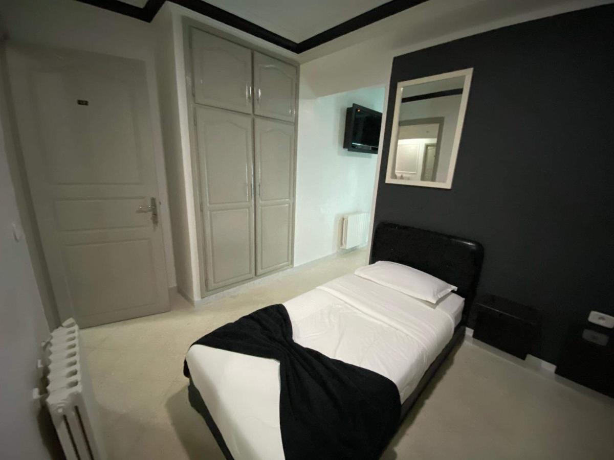 Hotel Le Calife Tunis Eksteriør bilde