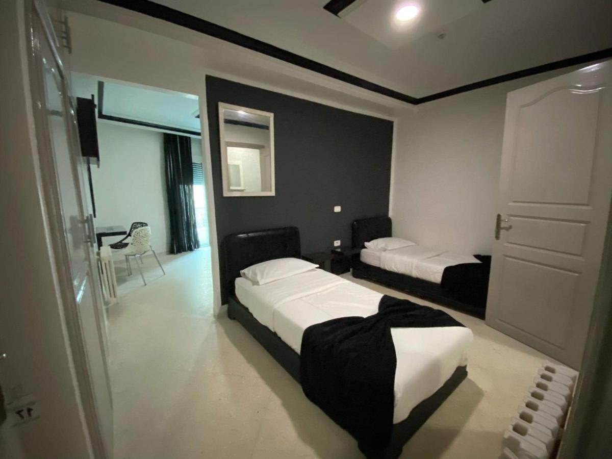 Hotel Le Calife Tunis Eksteriør bilde